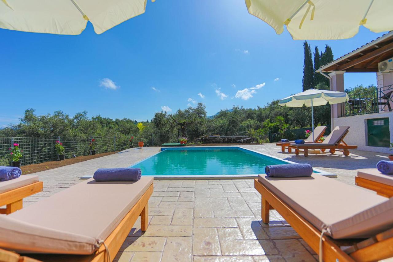 Villa Chrisdina Nymfai Exteriör bild